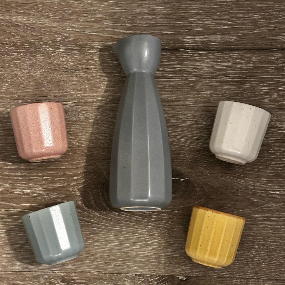 Carafe And Set of 4 Cups by Salt&Pepper